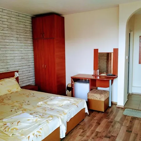Maison d'hôtes лилия 18 Primorsko